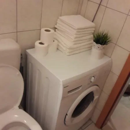 Apartman Renata Omiš