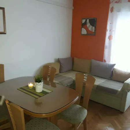 Apartman Renata * Omiš